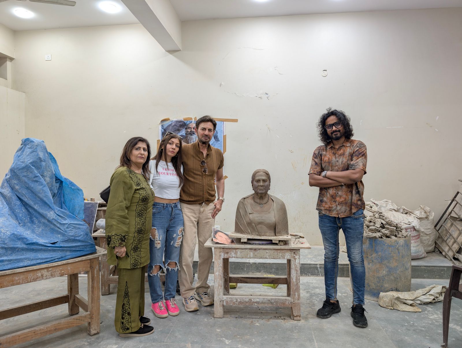 Hand-Carving Matter in Expressive Busts